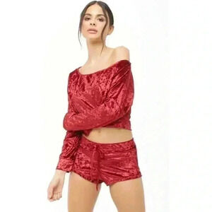 NWT Oh La La Cheri Off The-Shoulder Red Velvet Victorian Cropped Blouse Size M